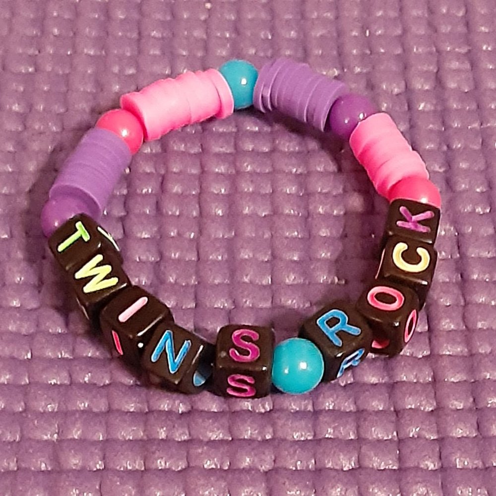 TWINS ROCK Wristbands - Picture 3 of 3